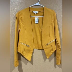 Women’s Blazer. Brand new with tag! Paid $32 would like $25 OBO!